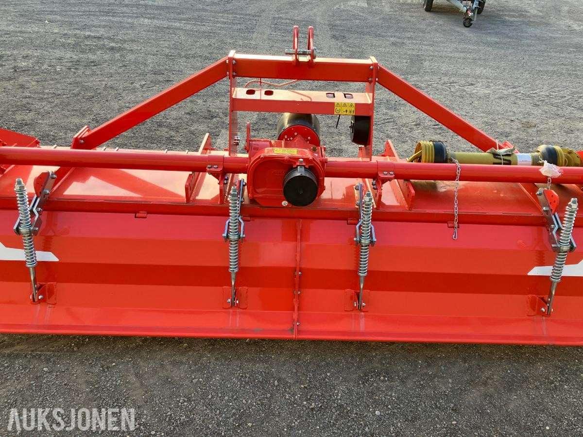 2023 Maschio SC 300 Jordfres